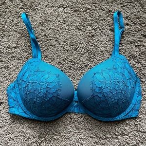Victoria’s Secret Very Sexy Push-up bra in dark teal with lace accents size 32D